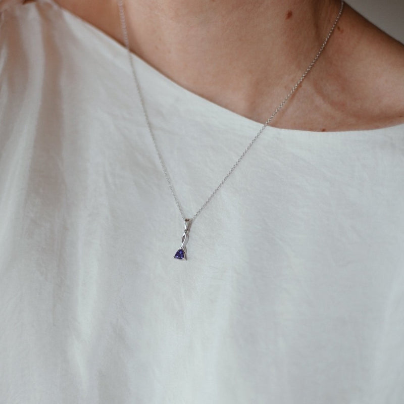 Tanzanite White Gold Necklace