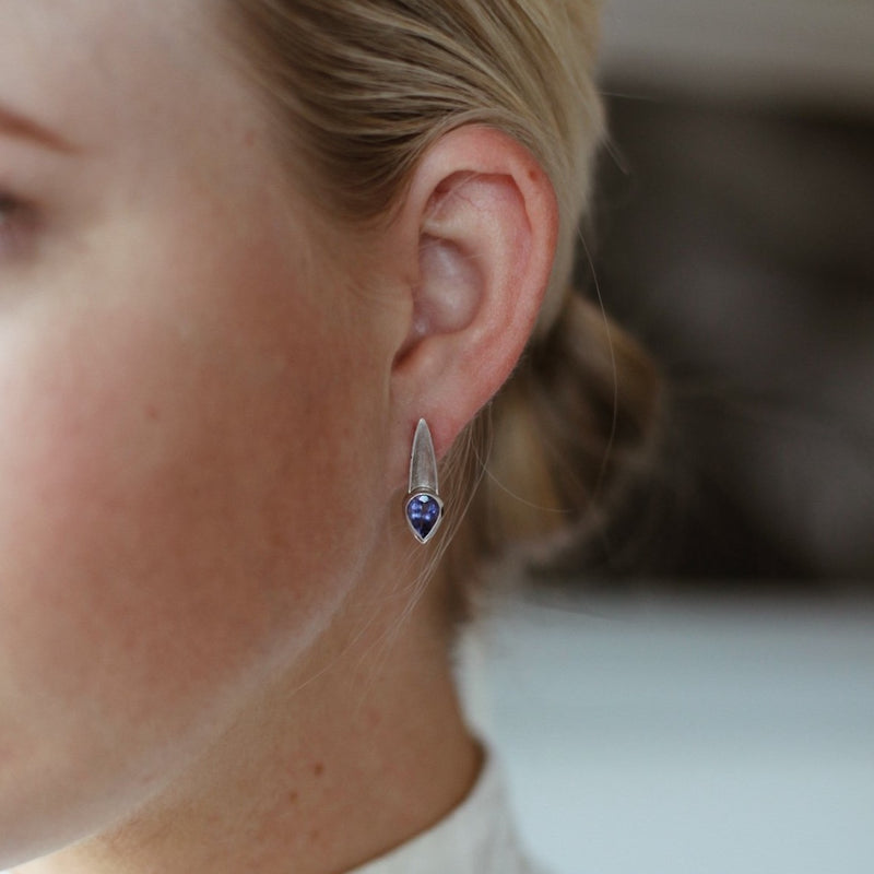 Tanzanite White Gold Earrings