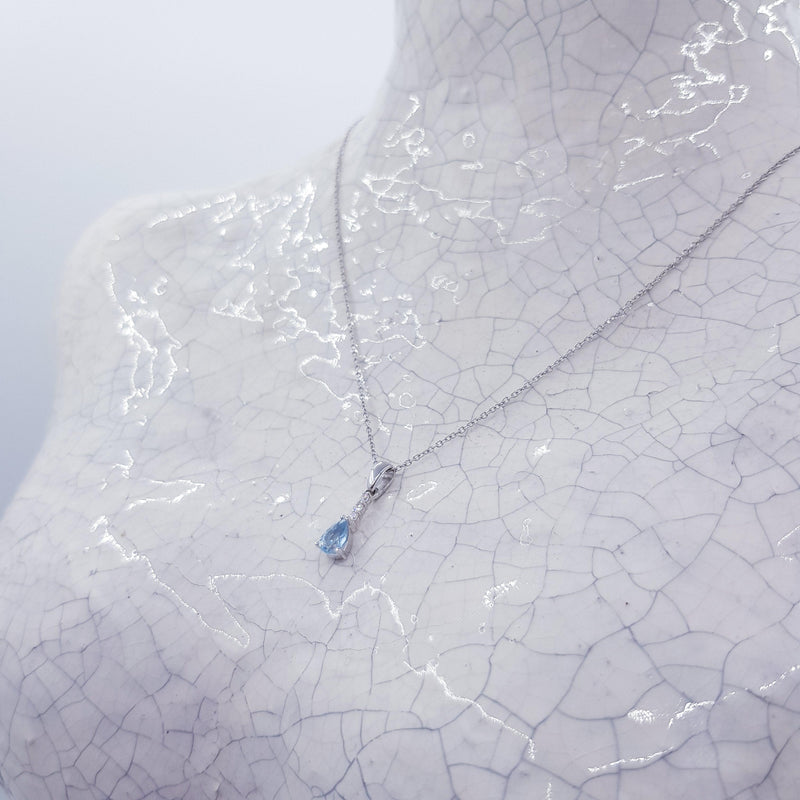 Aquamarine & Diamond White Gold Necklace